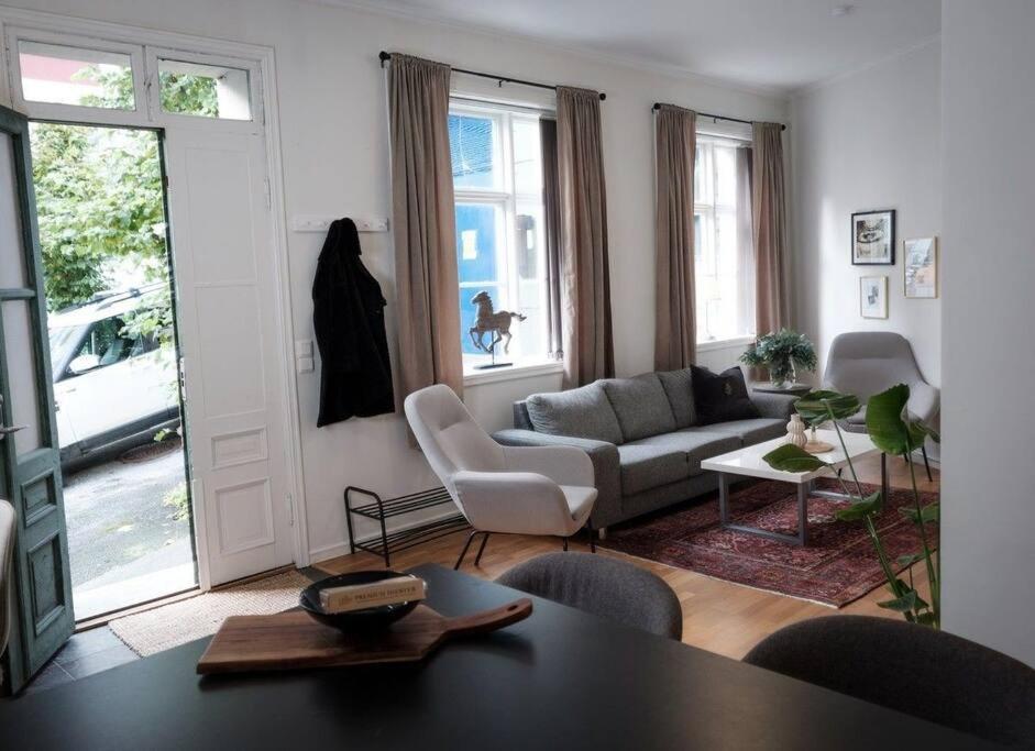 In The Heart Of Brosundet! Fully Equipped 3 Bed Room Ap Alesund Ngoại thất bức ảnh